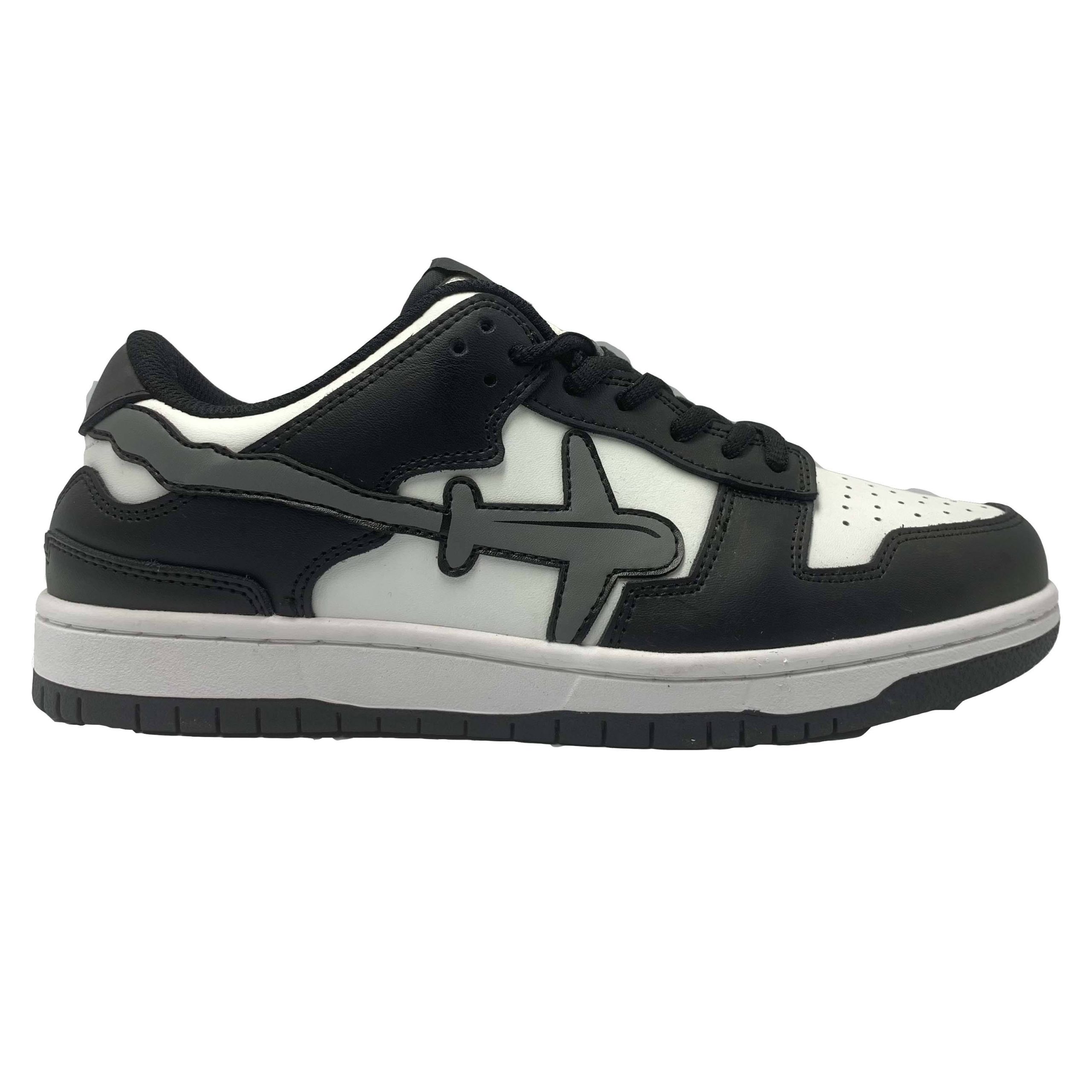 Custom Autumn Season Walking Shoes Vulcanize Court Sneakers with Recyclable Feature Made with Cotton Fabric and Patent Leather