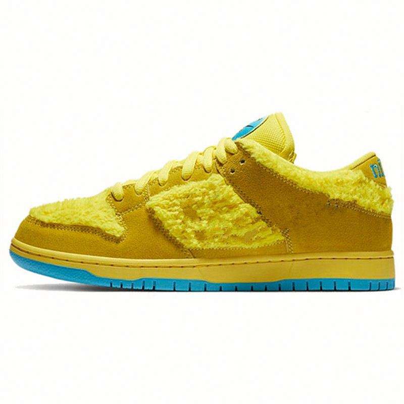 Men's Custom Logo Suede Court Vulcanize Shoes round Style with Patent Leather Lining Disposable and Recyclable Walking Shoes